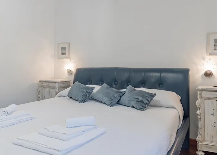 H11 Maison Bleu Centro - Ariston