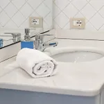 H11 Maison Bleu Centro - Ariston شقة