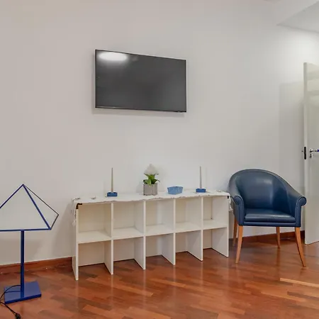 Appartement H11 Maison Bleu Centro - Ariston *