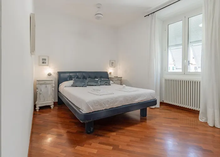 H11 Maison Bleu Centro - Ariston Apartment Sanremo