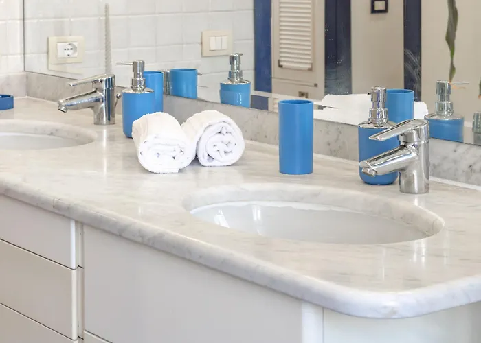 H11 Maison Bleu Centro - Ariston Sanremo